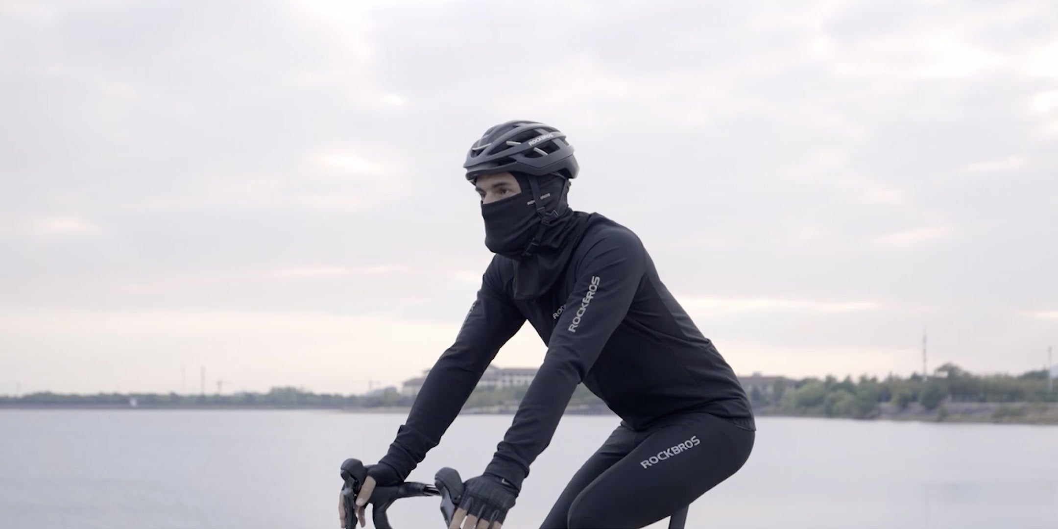 ROCKBROS Storm Hood Balaclava Fahrradmaske Motorcycle Anti-Dust Maske mit Filter