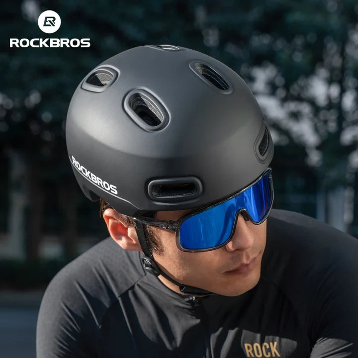ROCKBROS Fahrradhelm Stadt & Freizeit – mit Rücklicht, PC+EPS, 57–62 cm