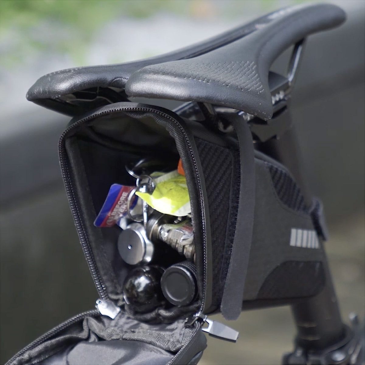rennrad satteltasche handy ROCKBROS Fahrrad Satteltasche | Kompakter Stauraum