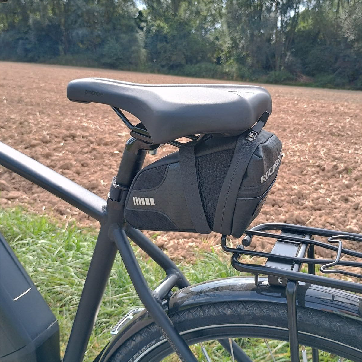 rockbros-fahrradtasche test ROCKBROS Fahrrad Satteltasche | Kompakter Stauraum