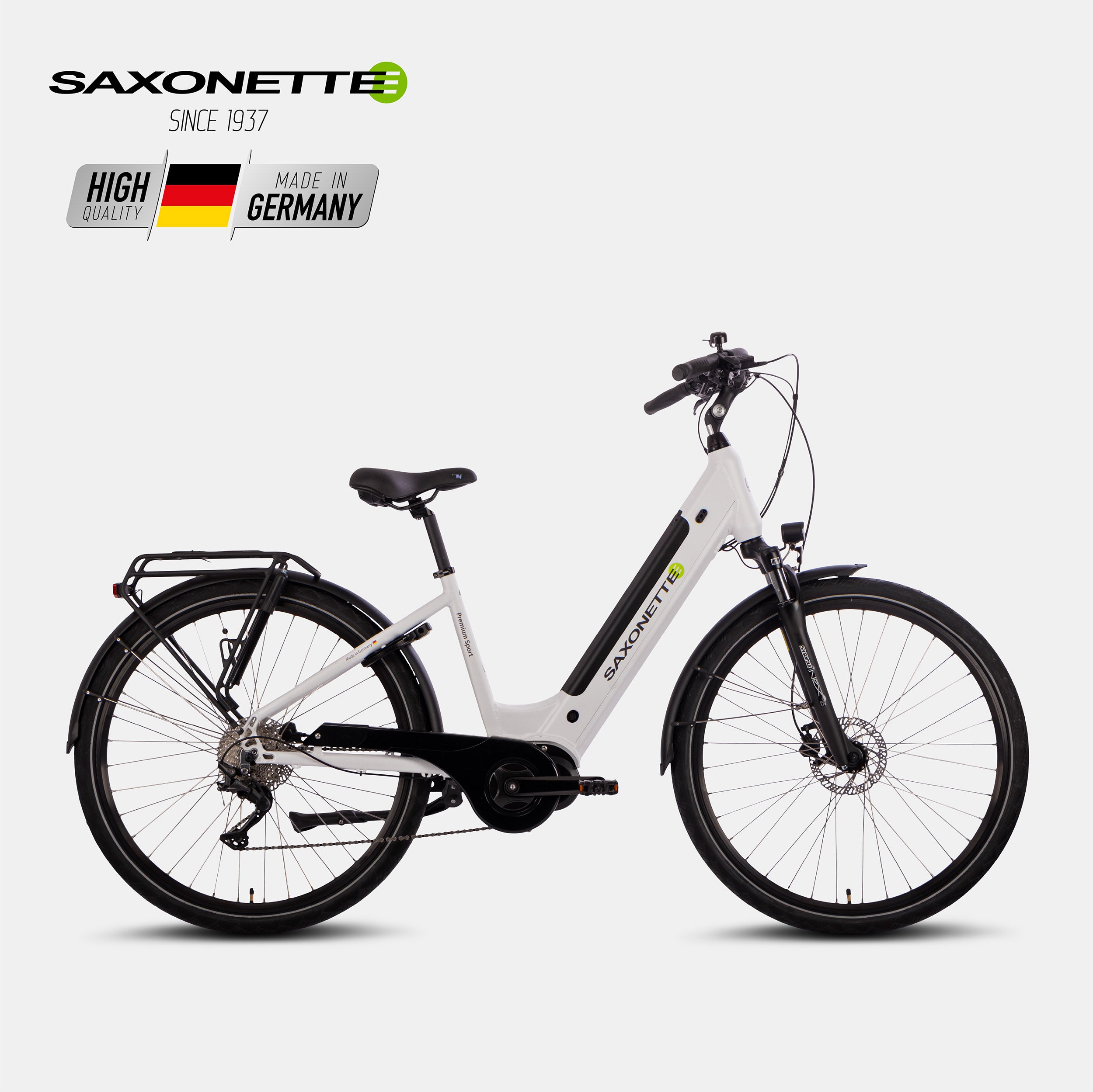 SAXONETTE E-Bike Pre. Sport Wave in Hellsilber/Weiß, Mittelmotor, Trekking-Geometrie, 10-Gang Kettenschaltung.