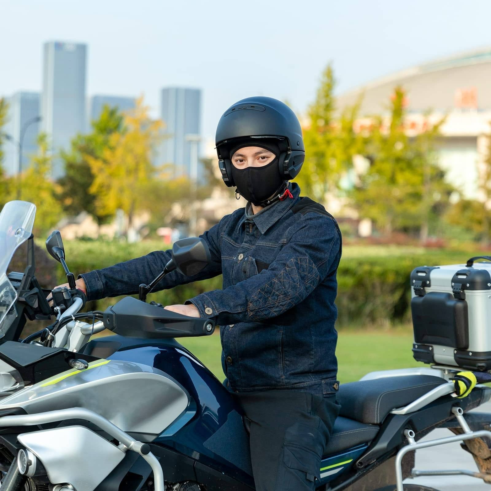 Fleece-Sturmhaube von ROCKBROS: atmungsaktiv, verlängerte Gesichtsbedeckung, Schutz bei eisigem Wind.